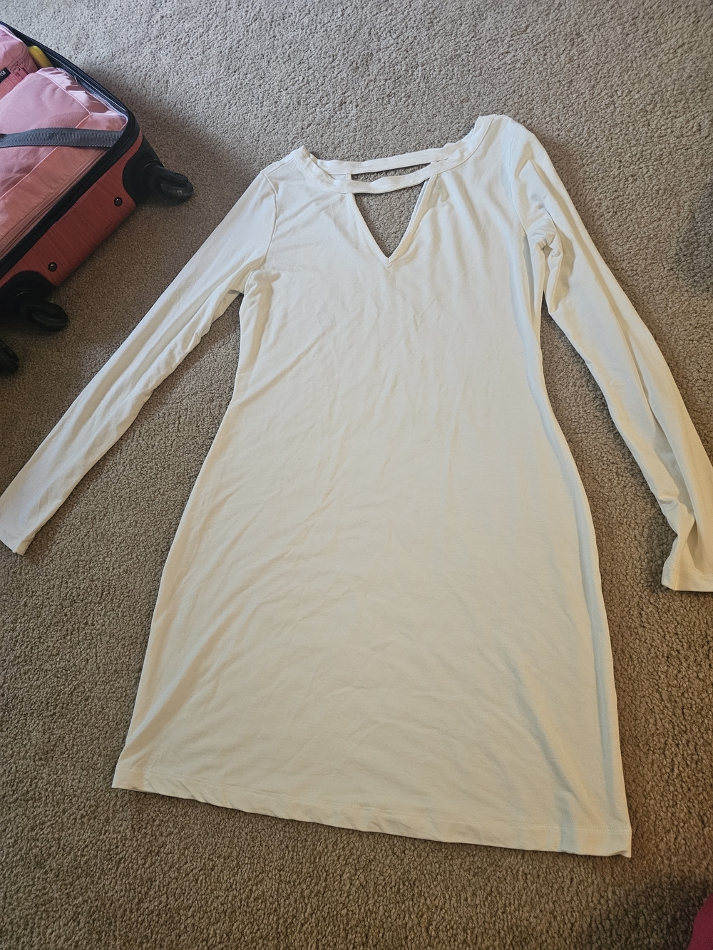 Classic Long-Sleeve V-Neck Shift Dress in White